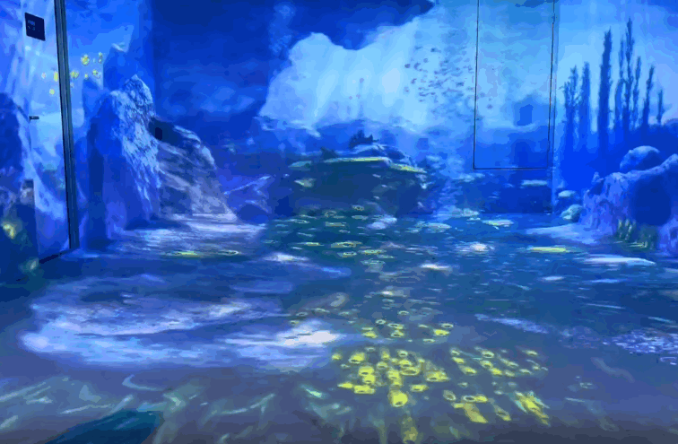 天朗云熙CAVE空间四折幕三维动画制作